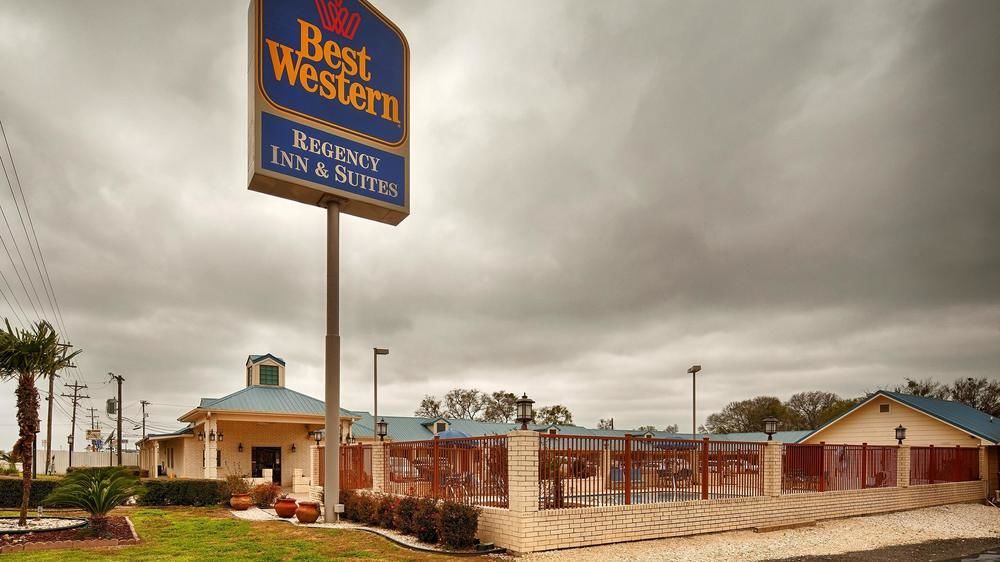 Best Western Regency Inn & Suites Gonzales Luaran gambar